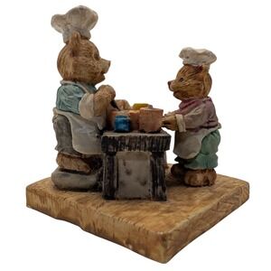 Mama and Baby Bear Figurine Collectible Resin Cooking Chefs Anthropomorphic